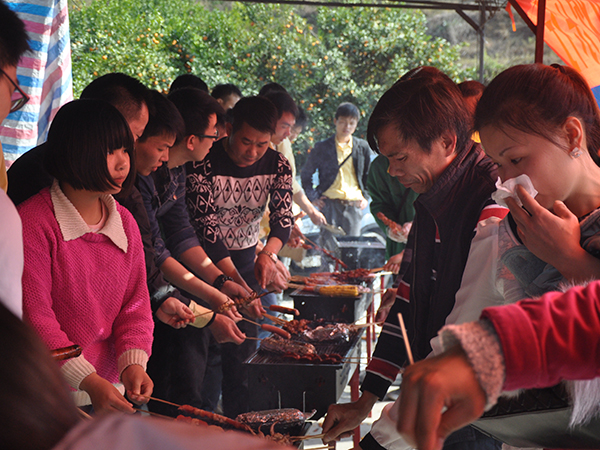 2015 Lucky Happy Tour on New Year's Day - Staff Barbeque