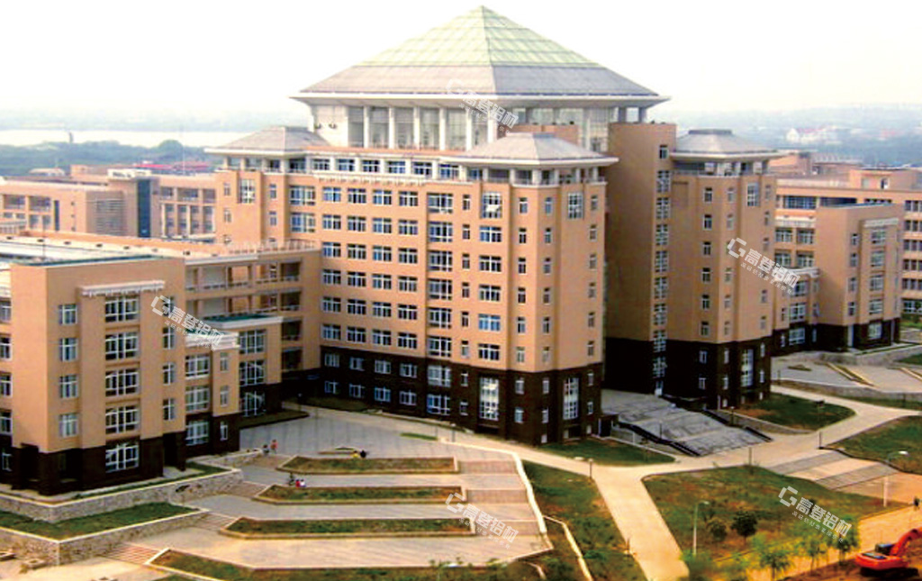 Wuhan-University-of-Science-and-Technology-Huanjiahu-Campus