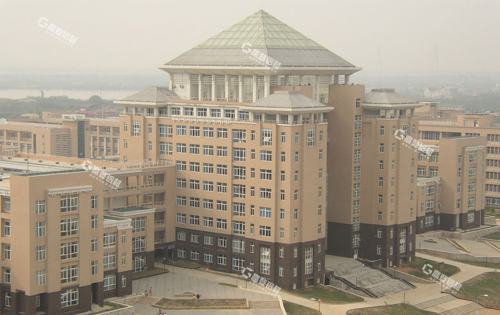 Huangjiahu Campus of Wuhan University of Science and Technology